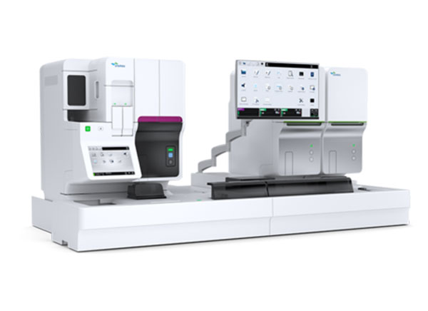 All-in-one haematology workstation for blood counting, smearing and staining